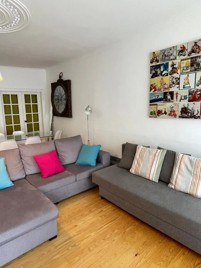 Beautiful Apartment Downtown Lisbon