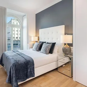 Whome | The Boulevard Prime Location & Timeless Luxury Apartment