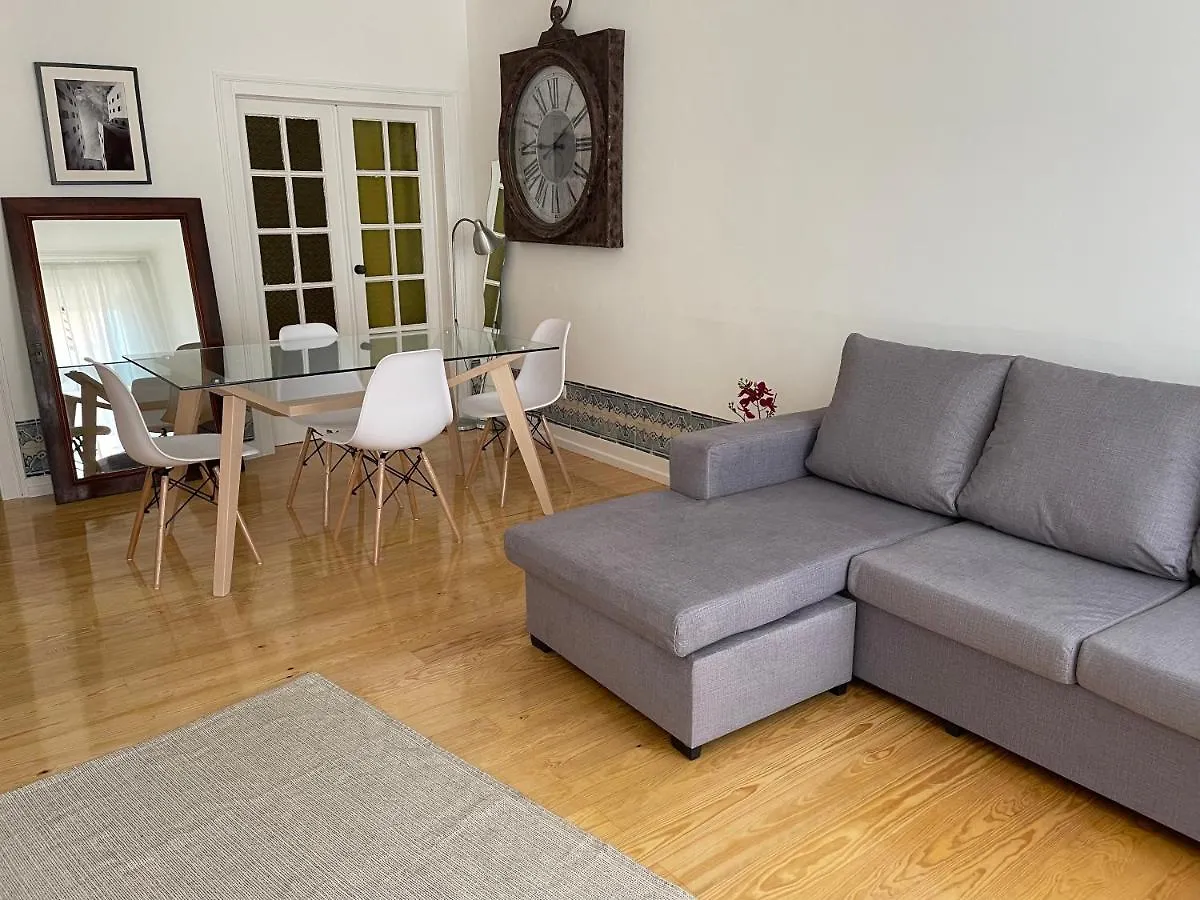Beautiful Apartment Downtown Lisbon